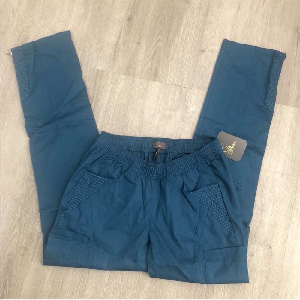 Ocean Blue Scrub Set - Picture 6 of 6